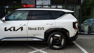 Kia EV5 Earth (pohľad do interiéru)