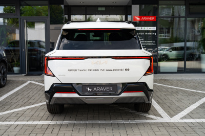 Kia EV5 Earth (pohľad spredu)