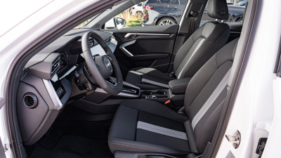 AUDI A3 Sportback 1.5 TFSI (pohľad zozadu)