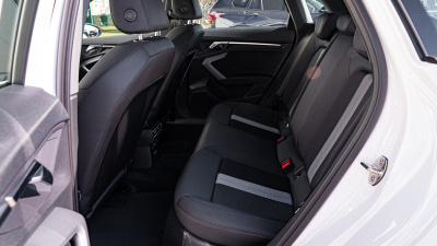 AUDI A3 Sportback 1.5 TFSI (pohľad do interiéru)