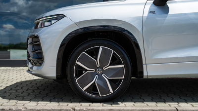 VW Tayron 2.0 TDI R-Line Limited 4x4 (pohľad do interiéru)