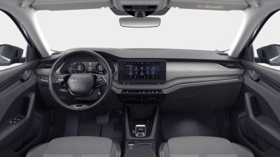 Škoda Octavia Combi 2.0 TDI  Top Selection (pohľad spredu)