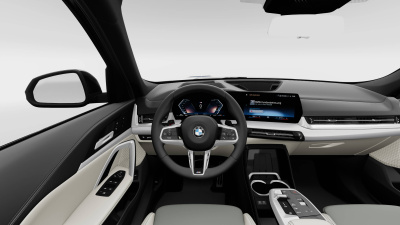 BMW X1 20i sDrive (pohľad do interiéru)