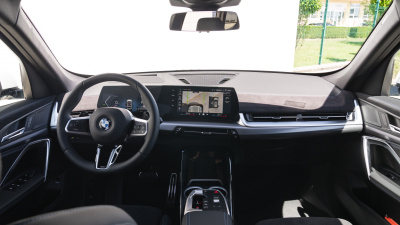 BMW X1 20d xDrive (pohľad do interiéru)