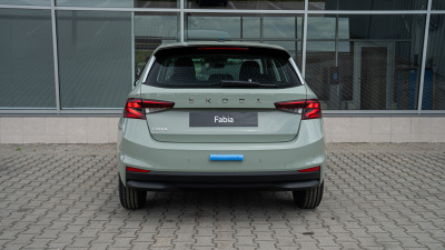 Škoda Fabia 1.0 MPI Extra (pohľad spredu)