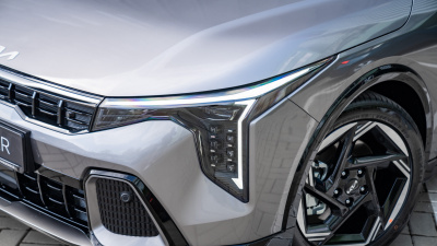 Kia K4 SW 1.6 T-GDi 7DCT Sport (pohľad do interiéru)