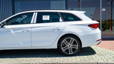 SEAT Leon SP 1.5 TSI FR Max (pohľad do interiéru)