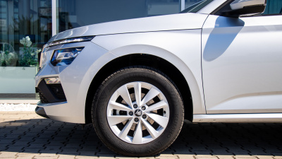 Škoda Kamiq 1.0 TSI Drive 130 Plus (pohľad do interiéru)