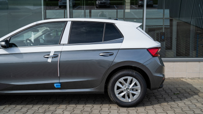 Fabia 1.0 TSI Drive 130 Plus (pohľad do interiéru)