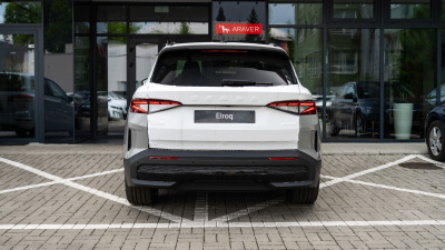 Škoda Elroq 85x Sportline (pohľad spredu)