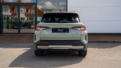Škoda Elroq 60 Essence (pohľad spredu)