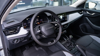 Škoda Kamiq 1.5 TSI Extra Plus (pohľad do interiéru)