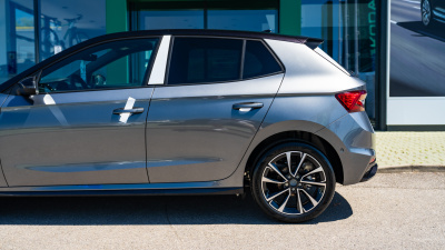 Škoda Fabia 1.5 TSI Monte Carlo (pohľad do interiéru)