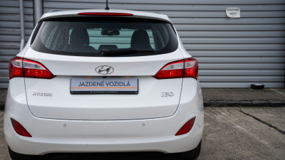 Hyundai i30 CW  1.6i MPI