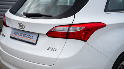 Hyundai i30 CW  1.6i MPI