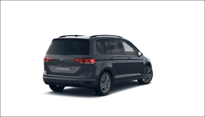 VW Touran 1.5 TSI Limited (pohľad spredu)