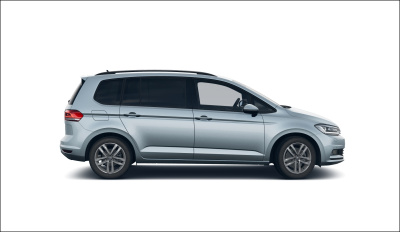 VW Touran 1.5 TSI Limited (pohľad do interiéru)