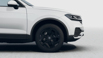 VW Touareg 3.0 TDI Limited (pohľad do interiéru)