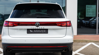 VW Touareg 3.0 TDI Limited (pohľad do interiéru)