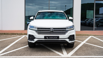 VW Touareg 3.0 TDI Limited (pohľad zboku)