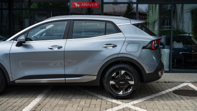 Kia Sportage 1.6 T-GDi Silver (pohľad do interiéru)