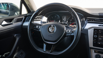 VW Passat Variant 1.6 TDI