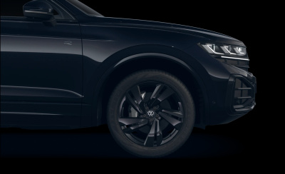 VW Touareg 3.0 TDI R-Line Final Edition (pohľad do interiéru)