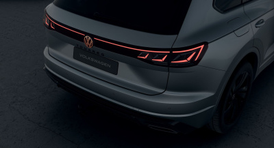 VW Touareg 3.0 TDI R-Line Final Edition (pohľad do interiéru)
