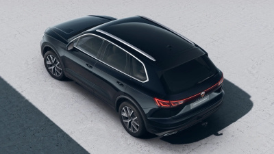 VW Touareg 3.0 TDI Premium Limited (pohľad do interiéru)