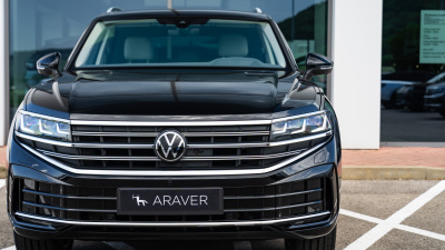 VW Touareg 3.0 TDI Premium Limited (pohľad zozadu)
