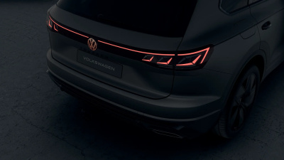 VW Touareg 3.0 TDI R-Line Final Edition (pohľad do interiéru)