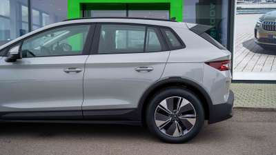 Škoda Elroq 60 Essence (pohľad do interiéru)