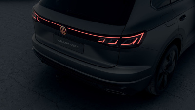 VW Touareg 3.0 TDI R-Line Final Edition (pohľad do interiéru)