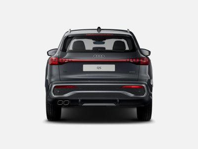 AUDI Q5 2.0 TDI Quattro (pohľad spredu)