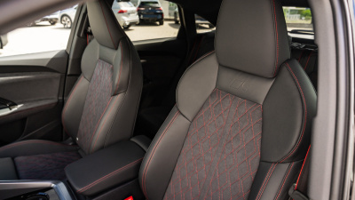 AUDI Q5 Sportback 2.0 TDI Quattro (pohľad zozadu)