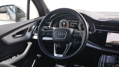 AUDI Q7 3.0 TDI Quattro