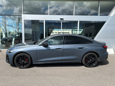 Audi A5 Limuzína 2.0 TFSI (pohľad zboku)
