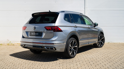 VW Tiguan Allspace 2.0 TDI R-Line (pohľad zboku)