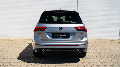 VW Tiguan Allspace 2.0 TDI R-Line (pohľad do interiéru)