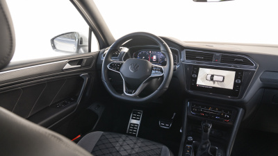 VW Tiguan Allspace 2.0 TDI R-Line (pohľad do interiéru)