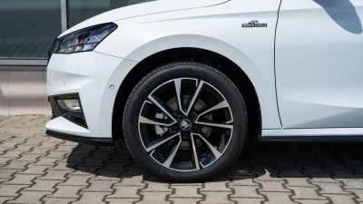 Škoda Fabia 1.5 TSI Monte Carlo (pohľad do interiéru)