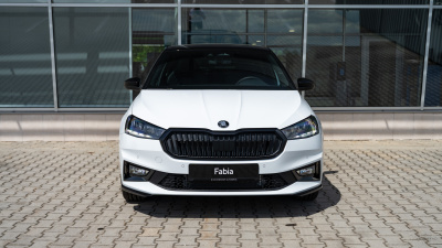 Škoda Fabia 1.5 TSI Monte Carlo (pohľad zozadu)