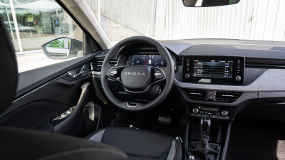 Škoda Kamiq 1.5 TSI Extra Plus (pohľad do interiéru)