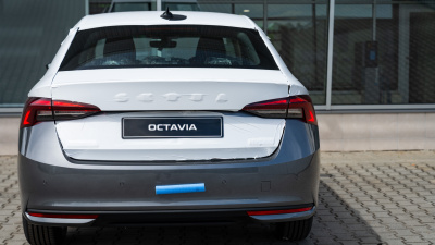 Škoda Octavia 1.5 TSI Extra (pohľad do interiéru)
