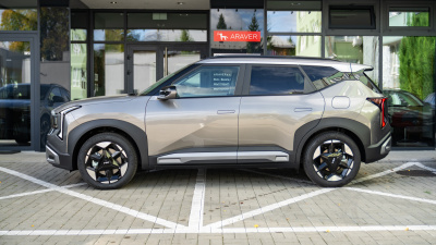 Kia Seltos 1.6 T-GDi 7DCT Gold (pohľad zboku)