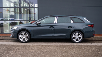 SEAT Leon SP 1.5 TSI FR Max + (pohľad zboku)