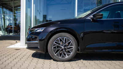 Škoda Octavia 1.5 TSI Top Selection (pohľad do interiéru)