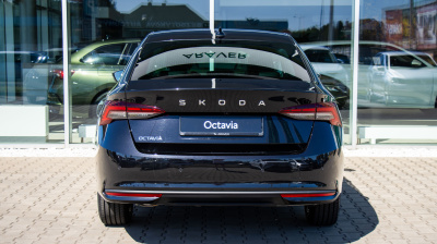 Škoda Octavia 1.5 TSI Top Selection
