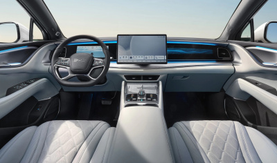  SEALION 7 Excellence AWD (pohľad zboku)