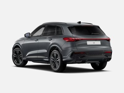 AUDI Q5 2.0 TFSI Quattro (pohľad zboku)
